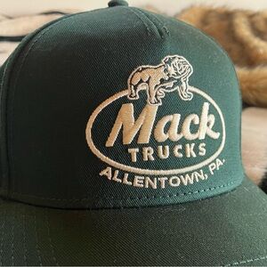 MACK Trucks Green Structured 5 Panel Hat Brim cap Embroidered bulldog New